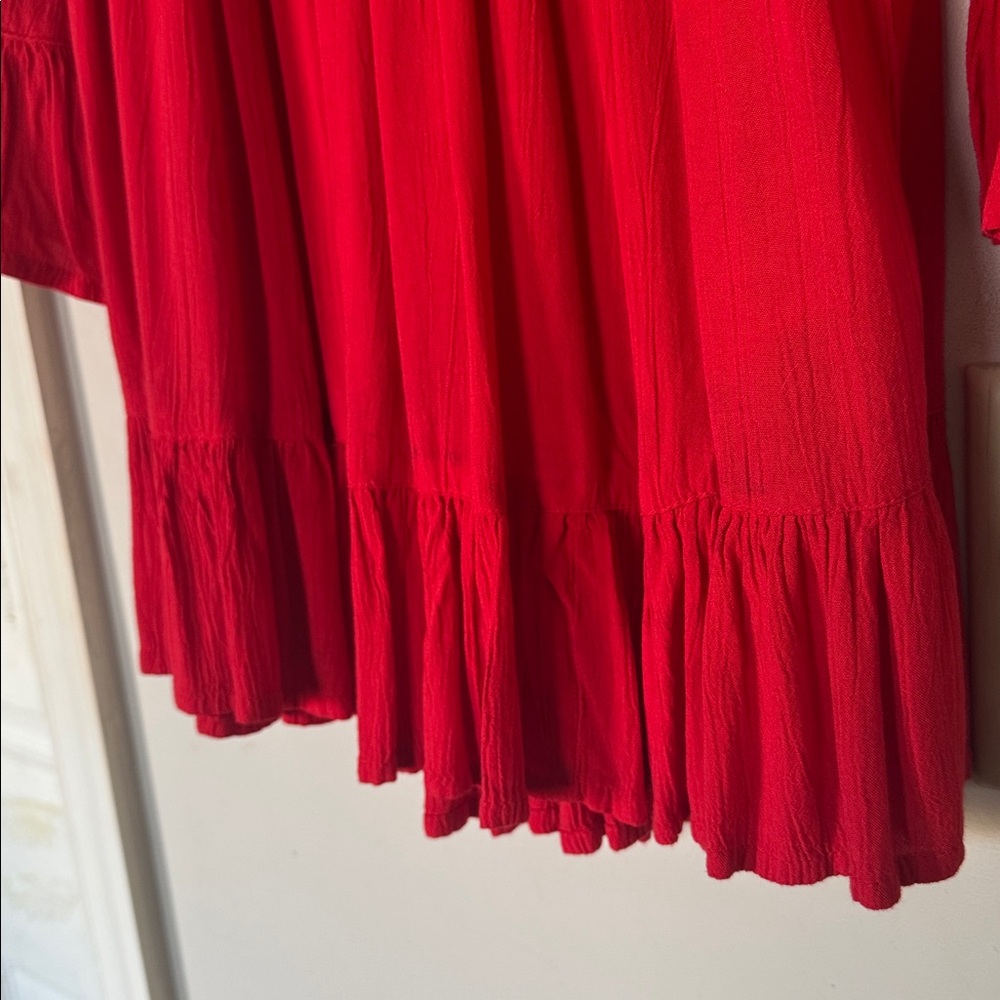 beachlunchlounge Red Off-Shoulder Ruffle Top - Picture 5 of 9